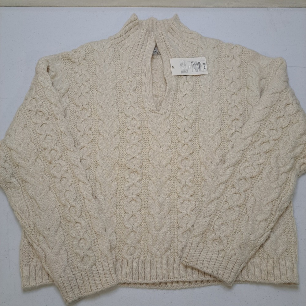 A New Day Womens Sweater L Cream NWT Cable Knit Split Neck 1893-320